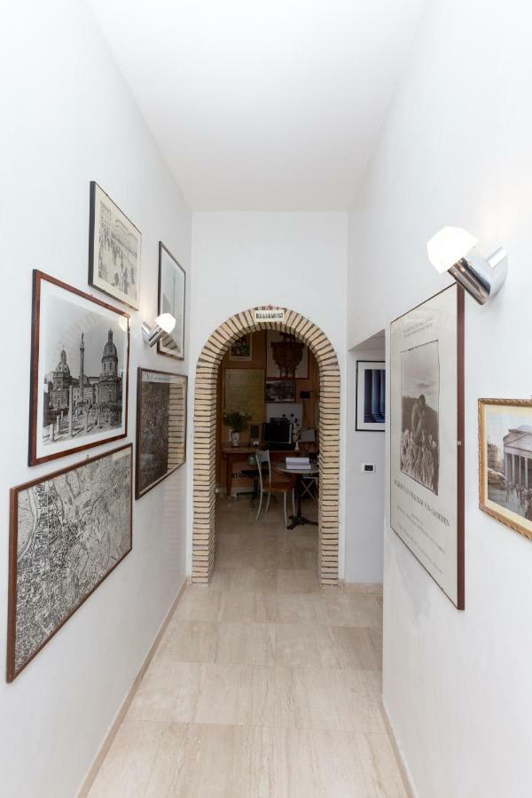 Domusamor Colosseo Rome Exterior photo